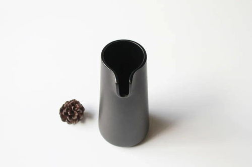 美輪美奐的陶瓷設(shè)計創(chuàng)意與網(wǎng)站建設(shè)